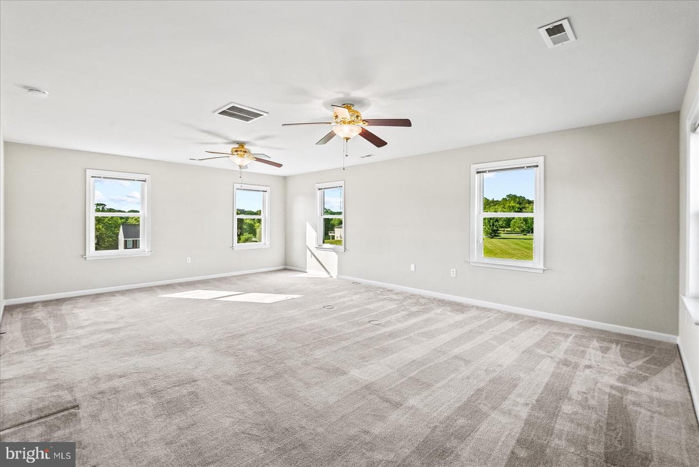 19 Pinto Lane photo 44