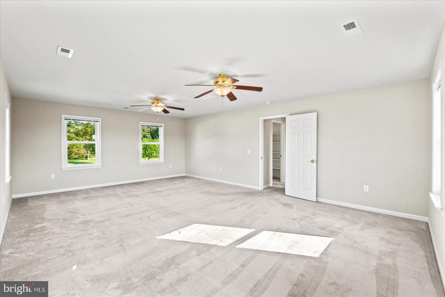 19 Pinto Lane photo 45
