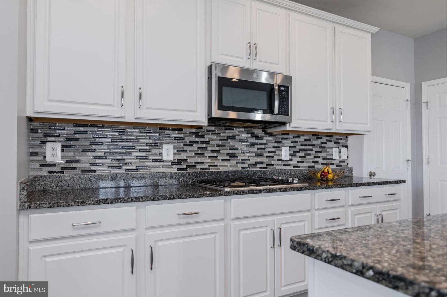 457 Gladiola Way photo 7