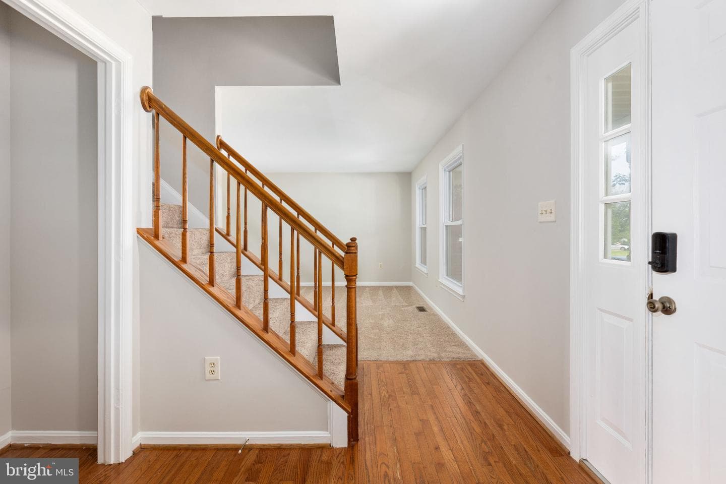 1 Markham Way photo 11