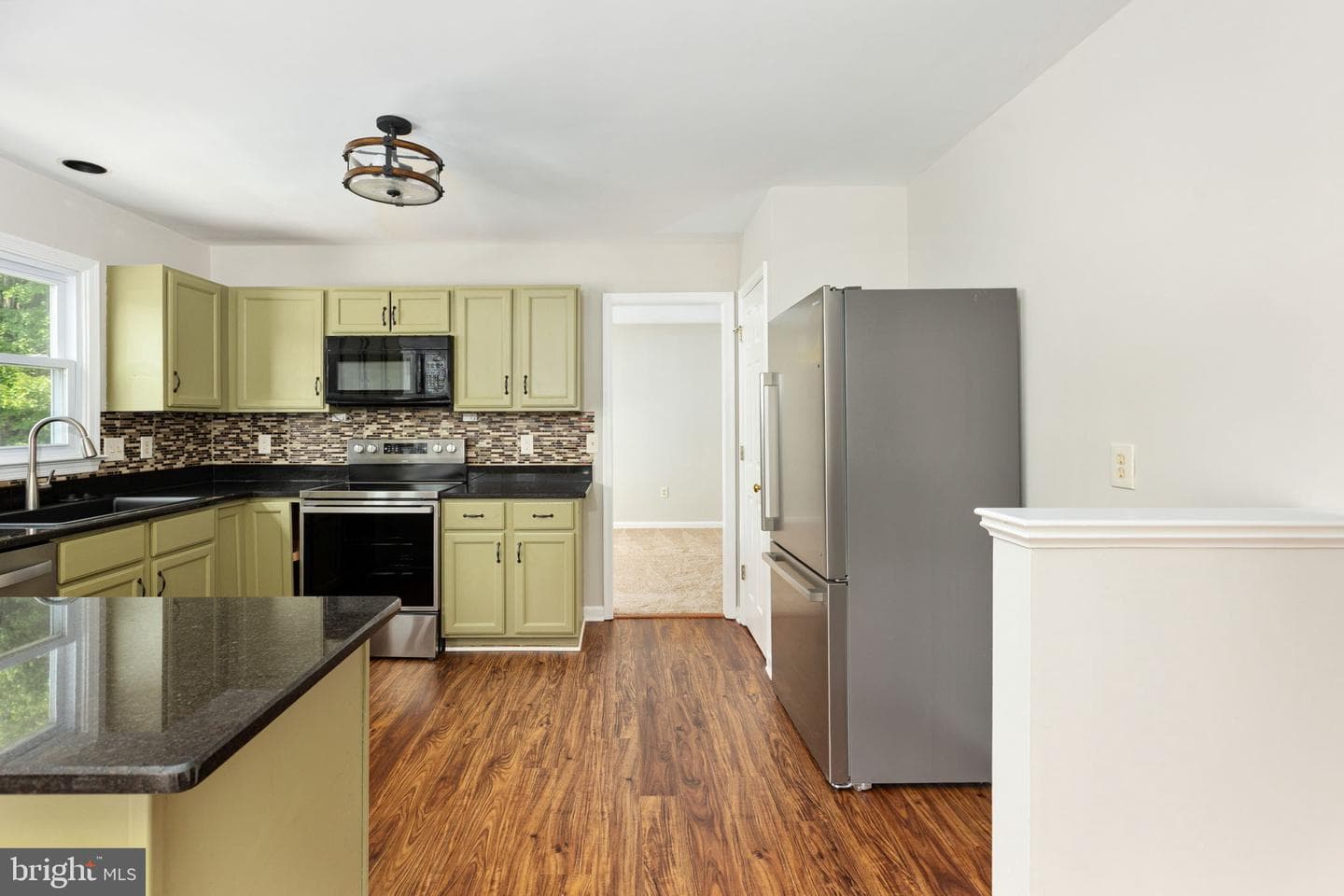 1 Markham Way photo 21
