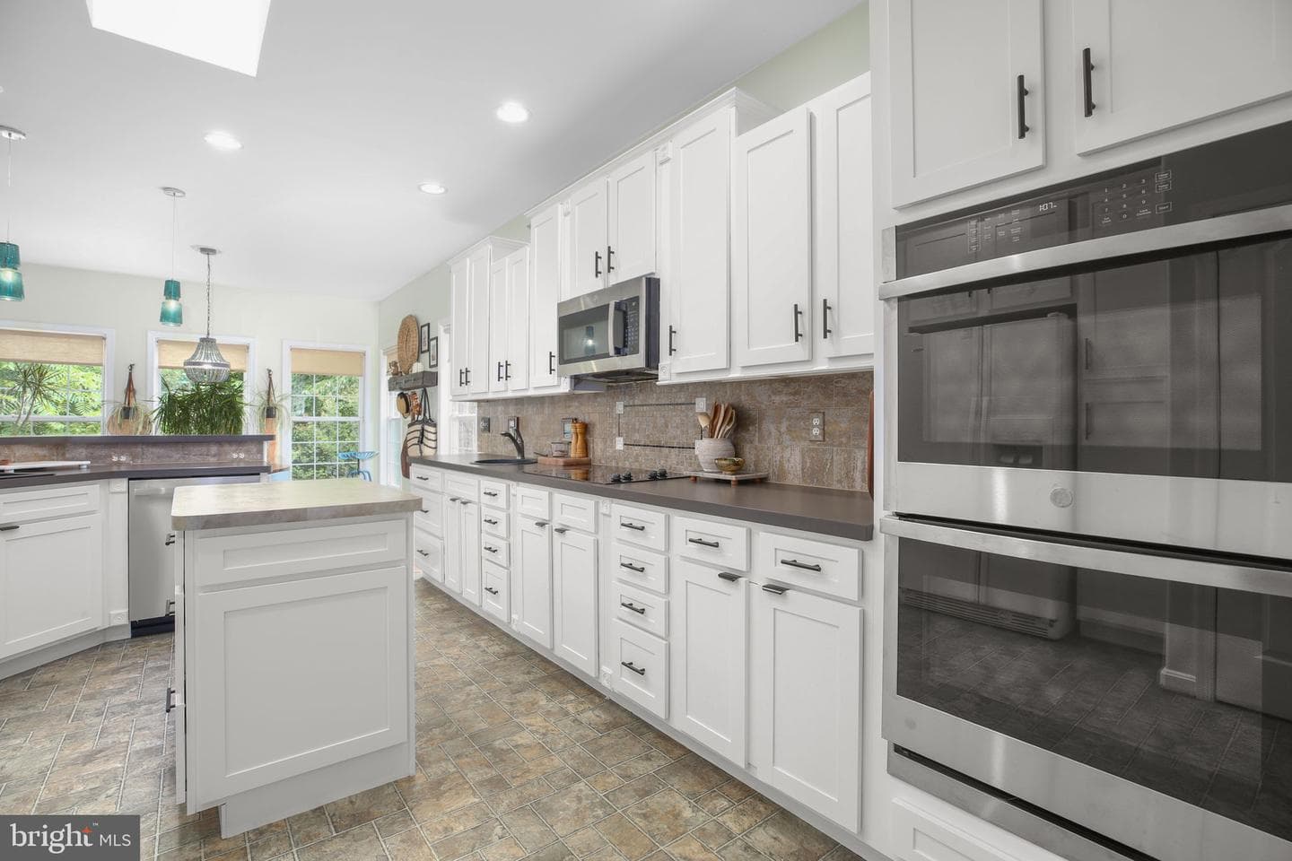 141 Revell Road photo 23