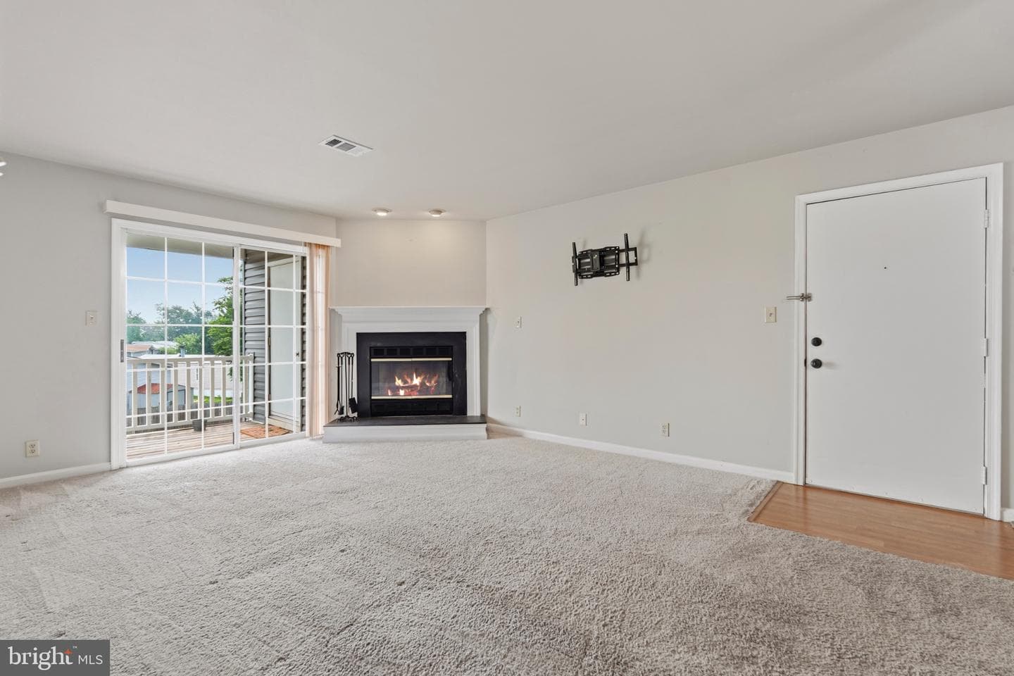 200 Grosvenor Lane #82 photo 9