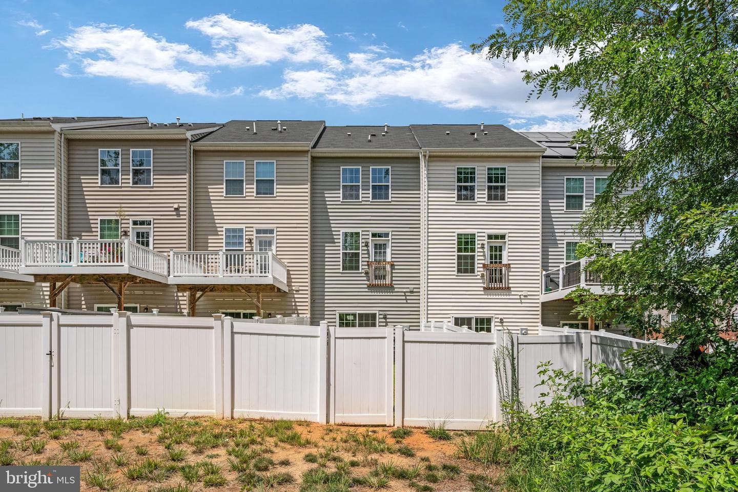 533 View Point Way photo 47