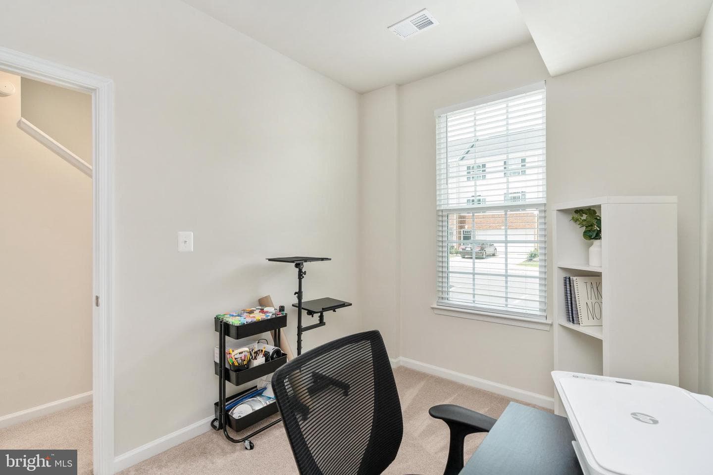533 View Point Way photo 8