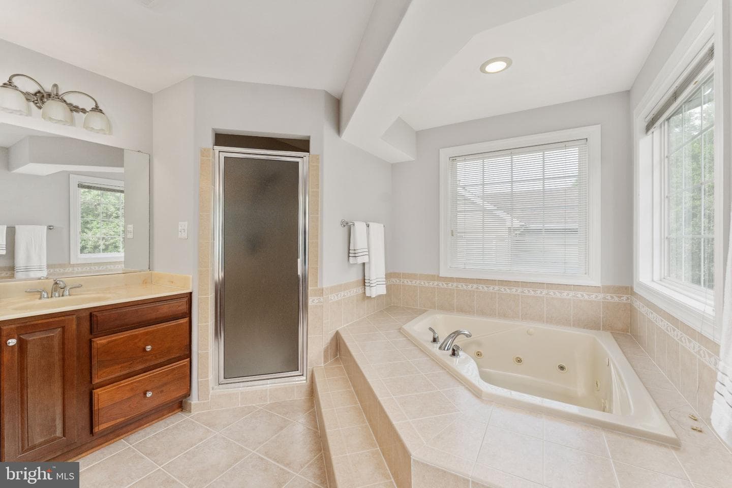 39 Easter Drive photo 24