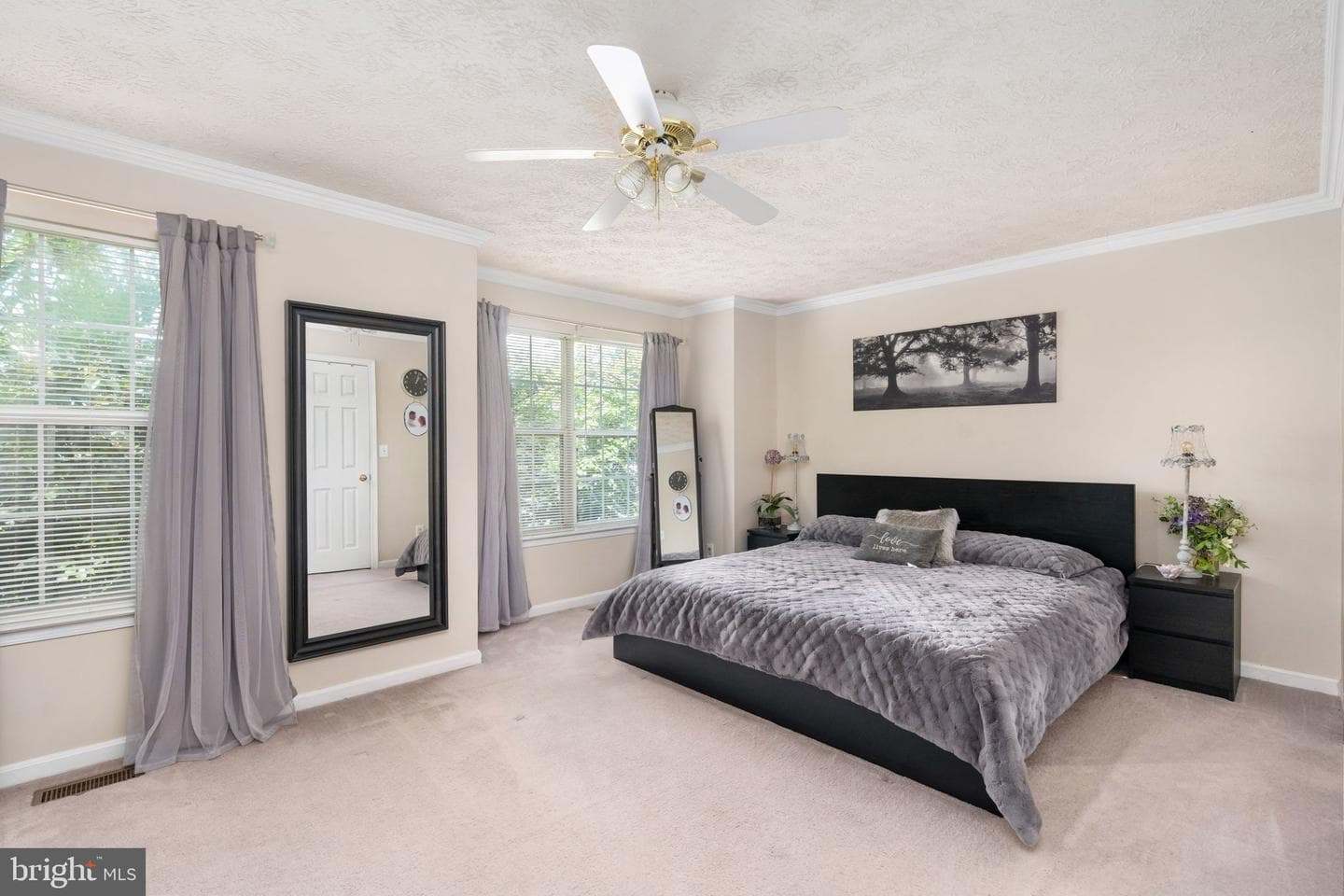 406 Rover Court photo 26