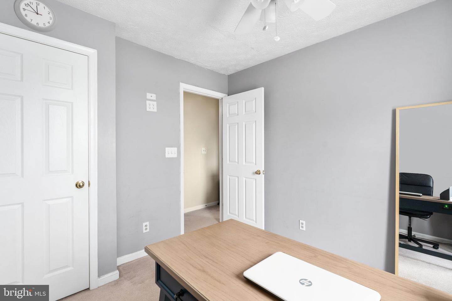 406 Rover Court photo 33