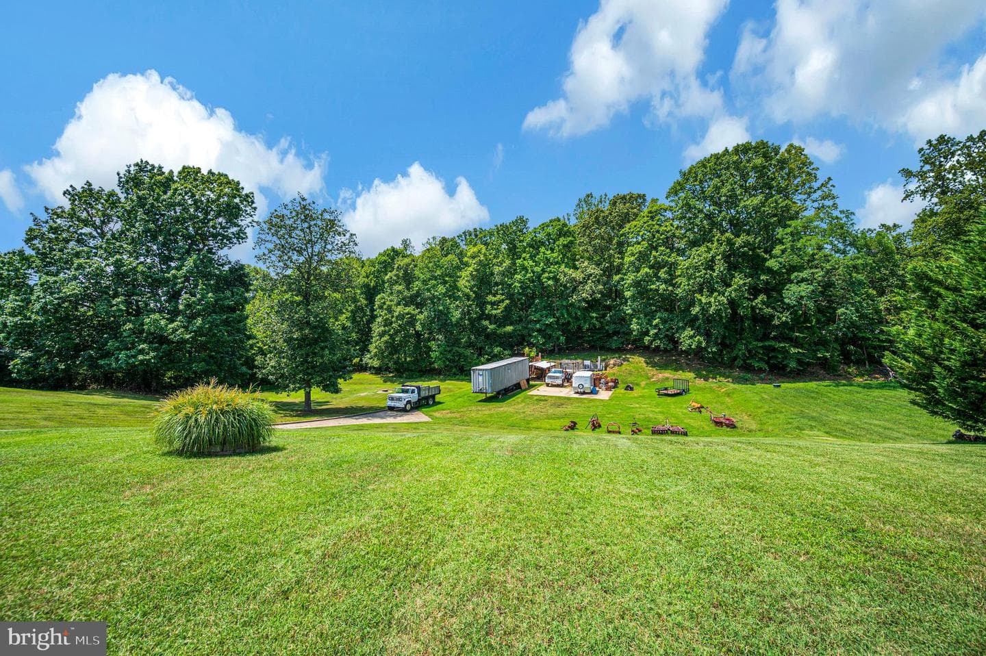 519 Telegraph Road photo 17