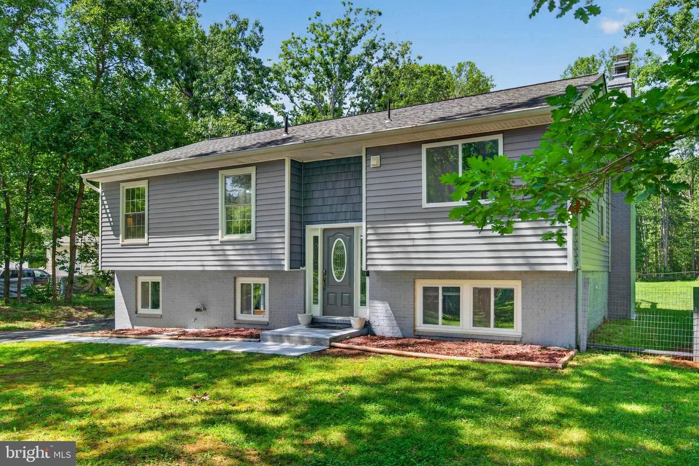 42 Beaver Lodge Road photo 3