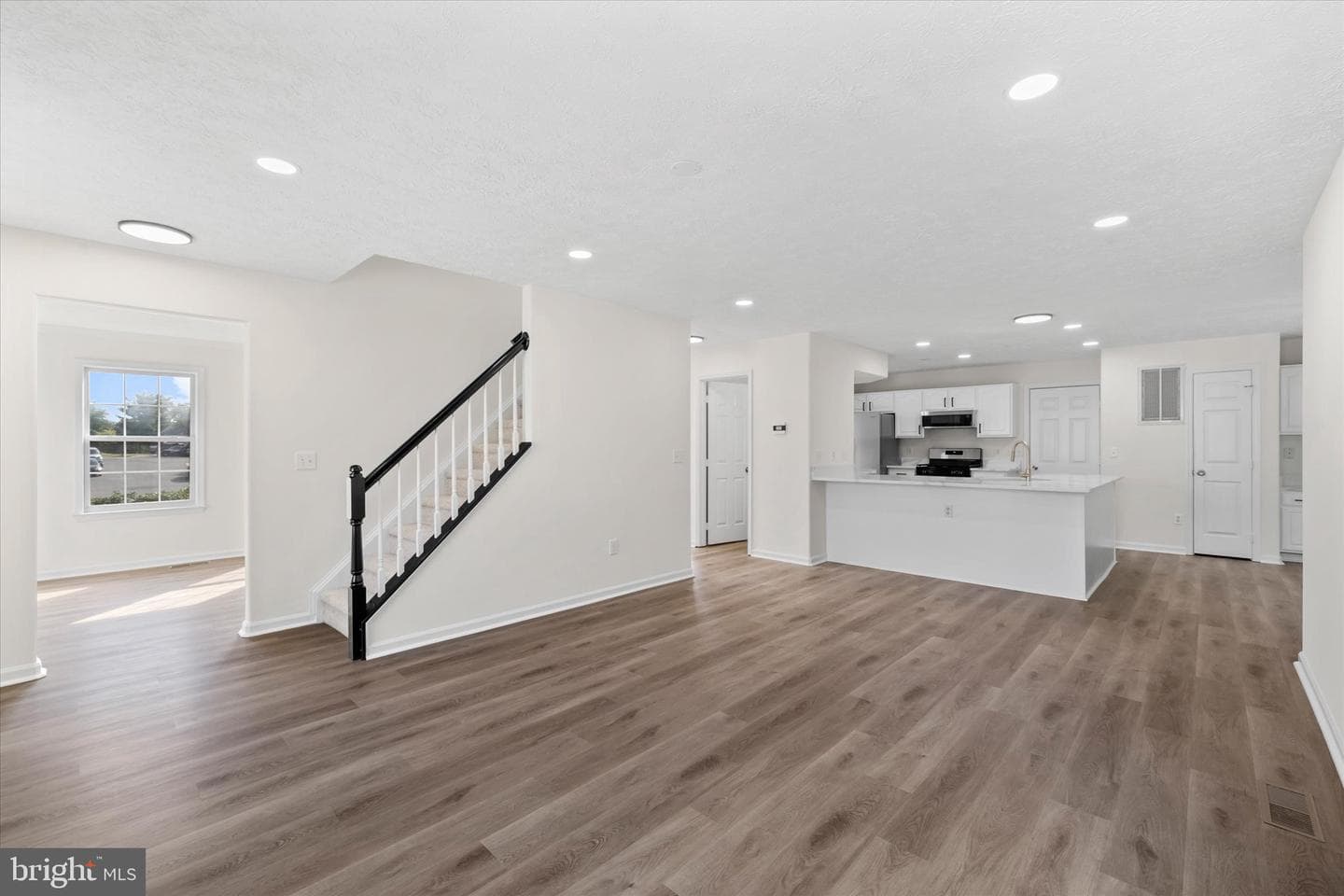 28 Brush Everard Court photo 22