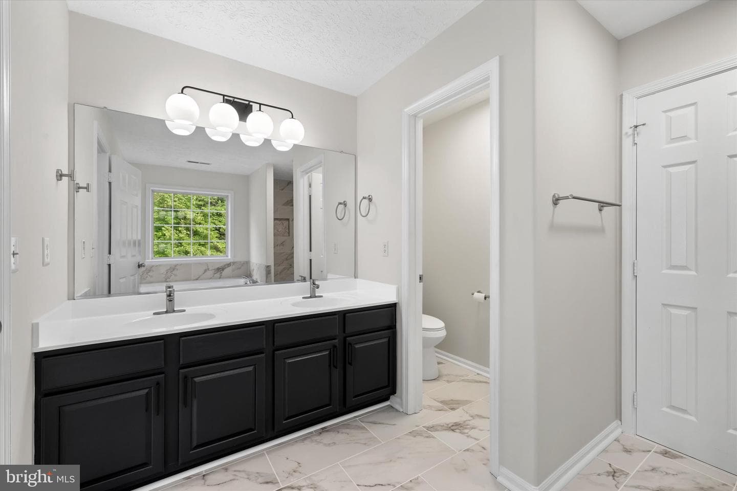 28 Brush Everard Court photo 28