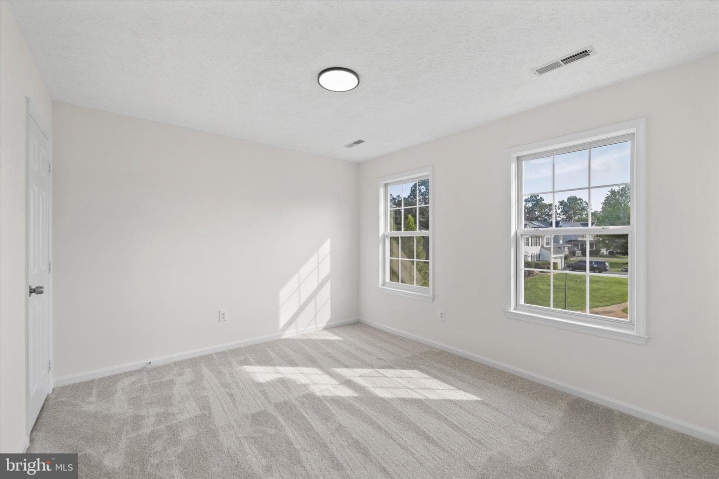 28 Brush Everard Court photo 31