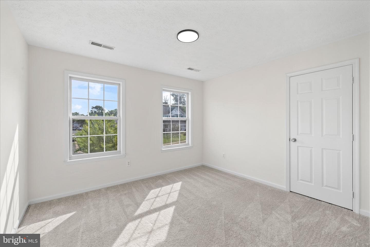 28 Brush Everard Court photo 33