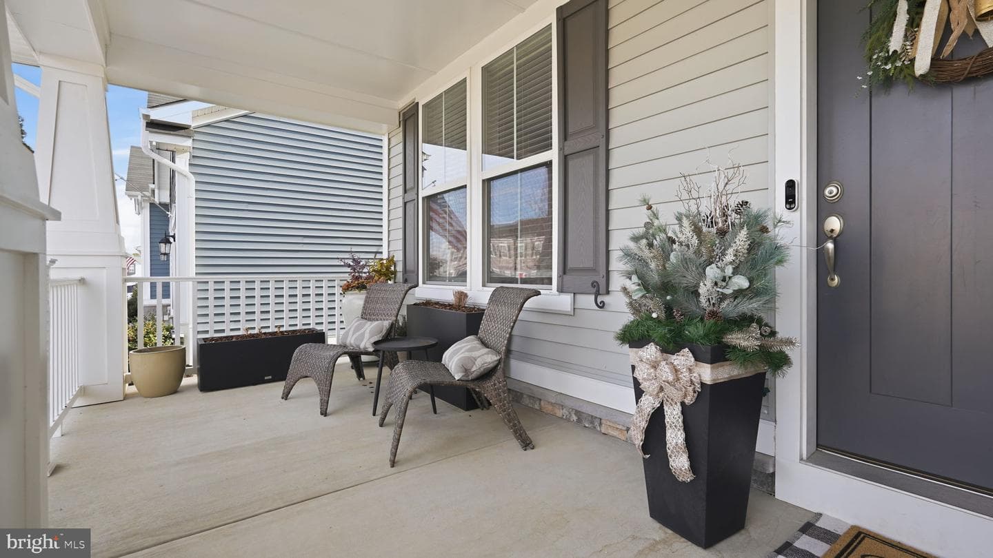 1055 Aspen Road photo 3