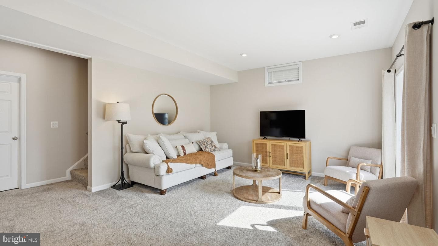 1055 Aspen Road photo 32