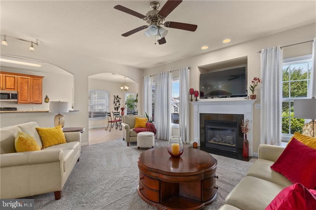5436 Larissa Court photo 4