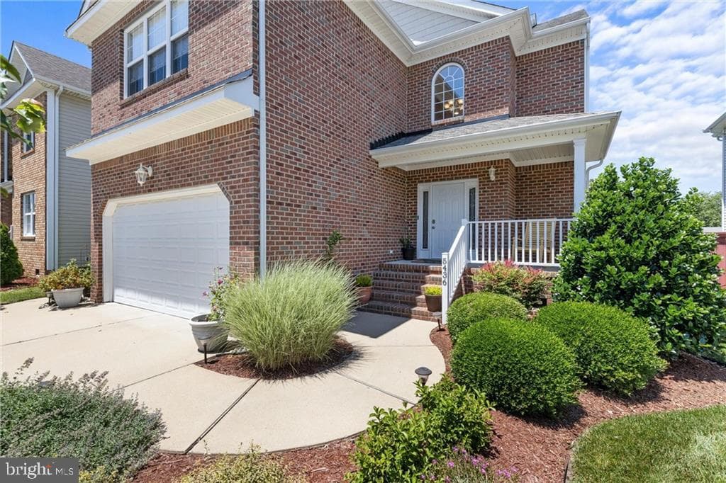 5436 Larissa Court photo 46