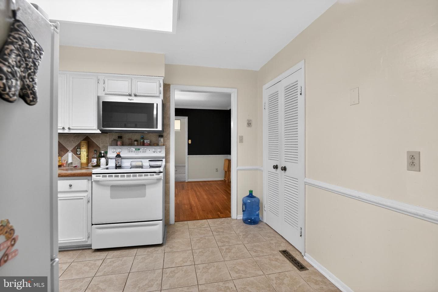 6344 Dartmouth Way photo 8