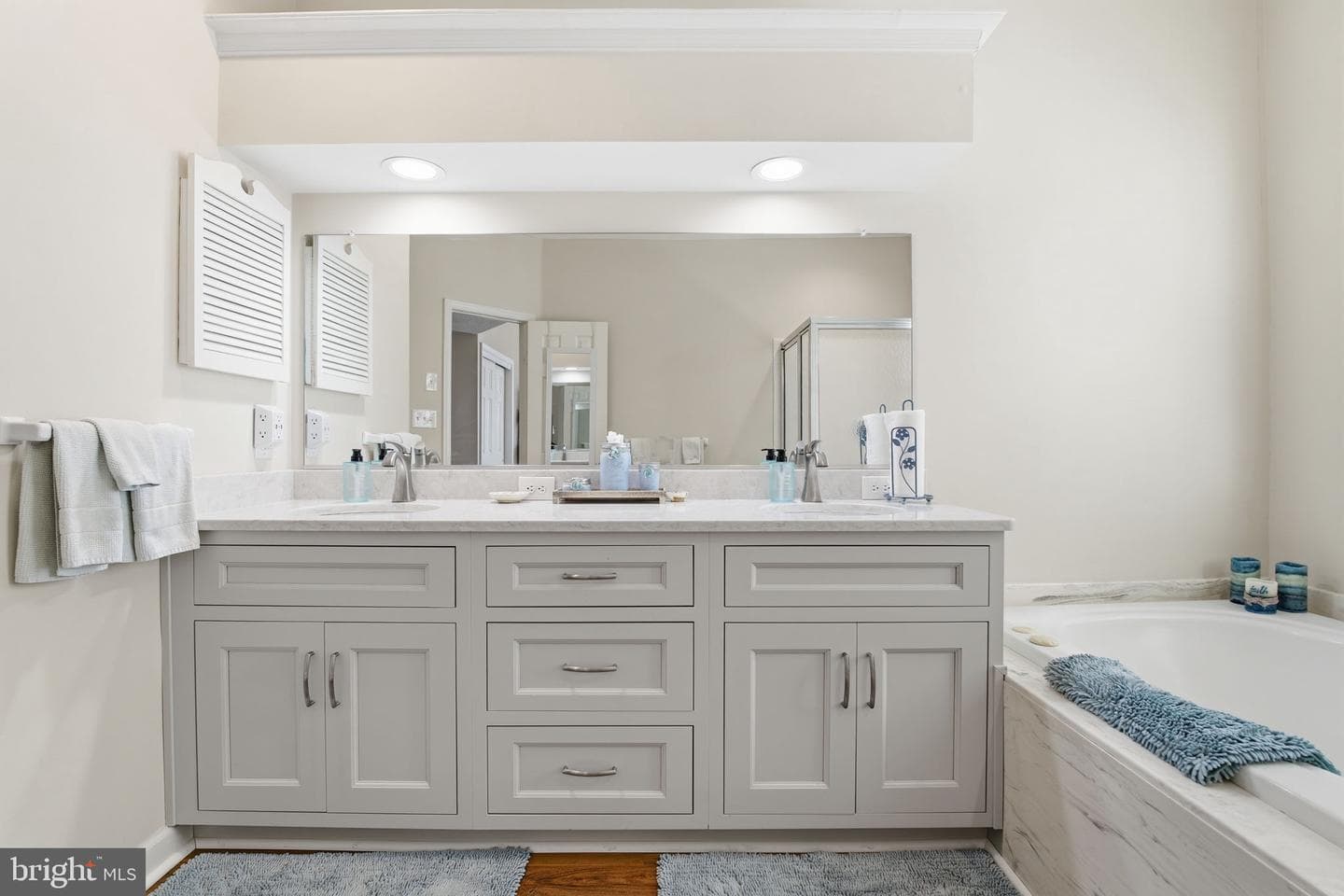 2312 Beach Haven Drive #302 photo 10