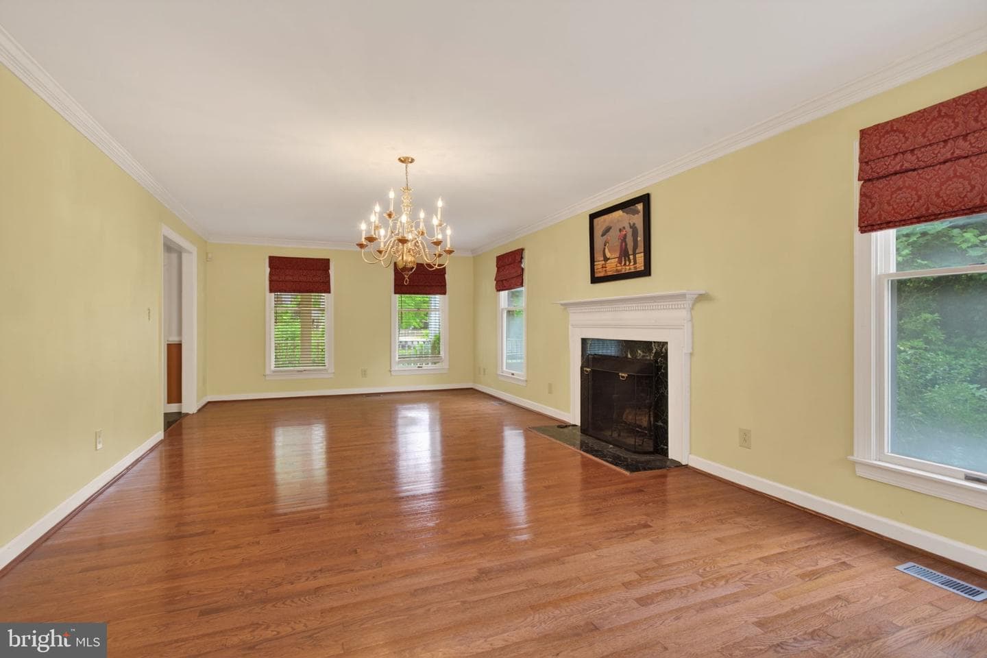 4073 Bridgehampton Lane photo 10