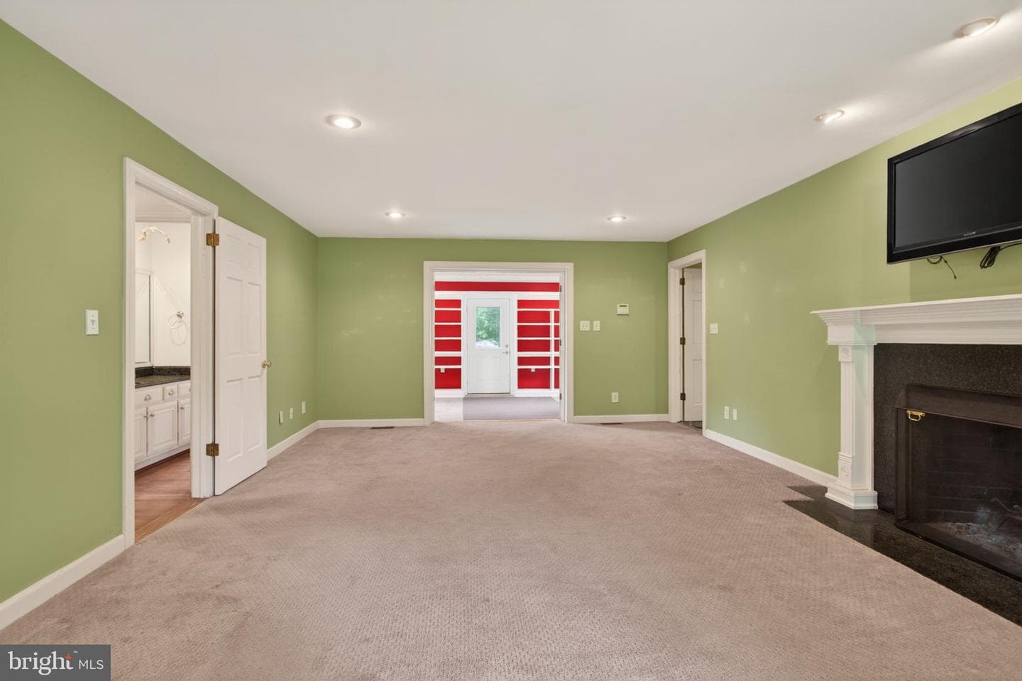 4073 Bridgehampton Lane photo 19
