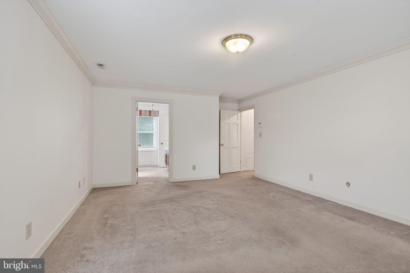 4073 Bridgehampton Lane photo 34
