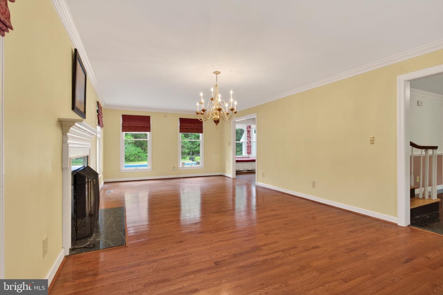 4073 Bridgehampton Lane photo 9