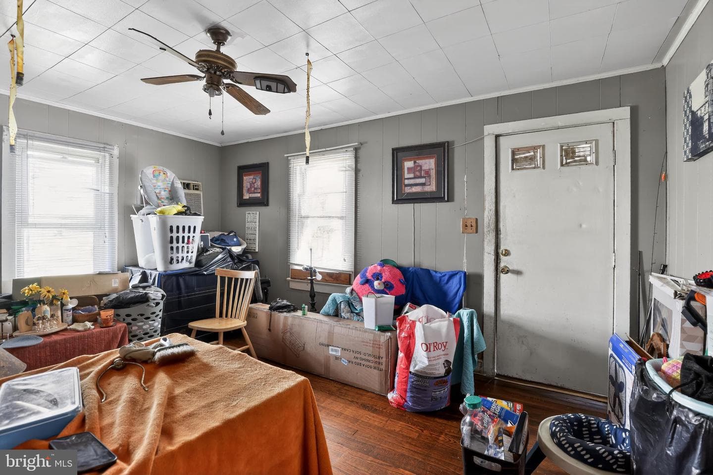 187 Court Dr photo 4