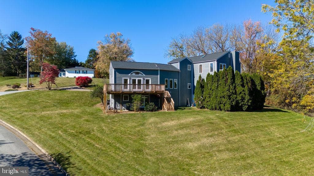 952 Fairway Drive photo 10