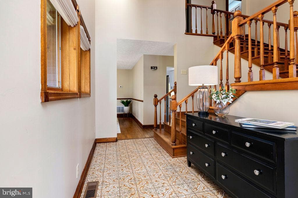 952 Fairway Drive photo 28