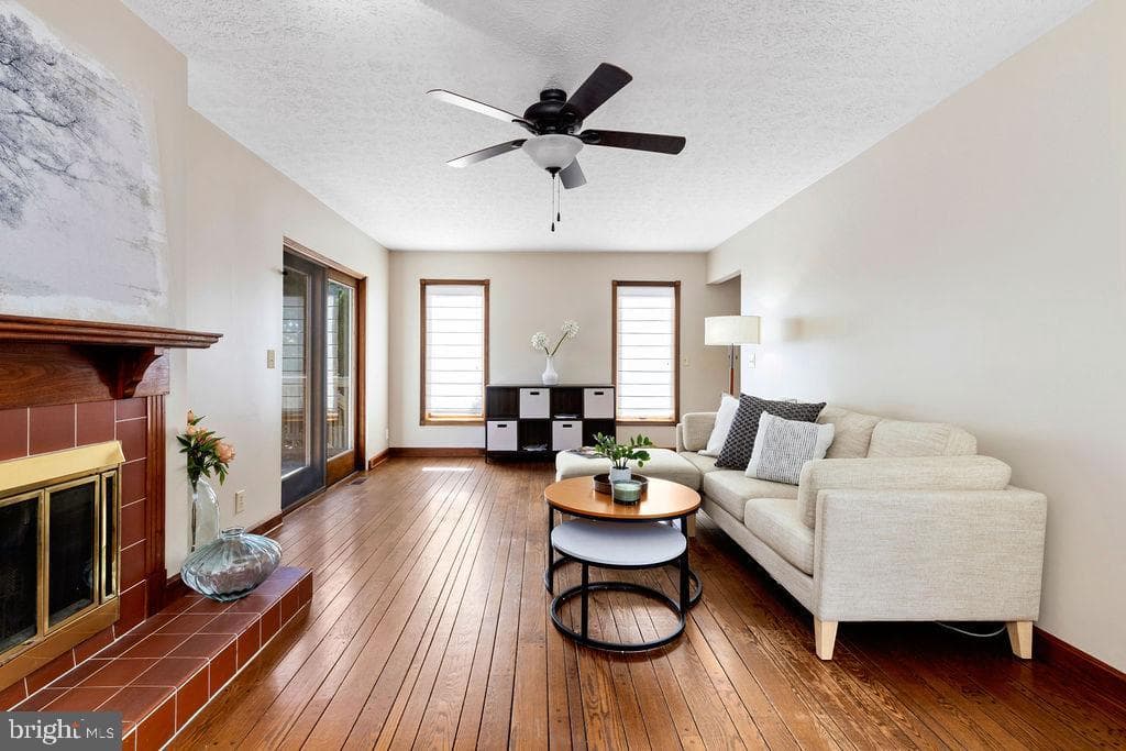 952 Fairway Drive photo 42