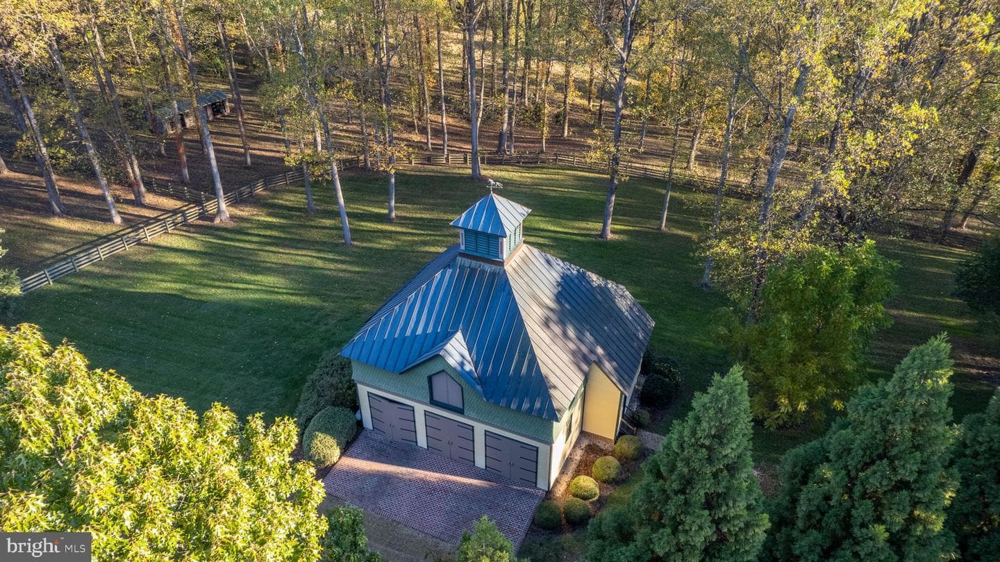 317 Coles Point Road photo 95