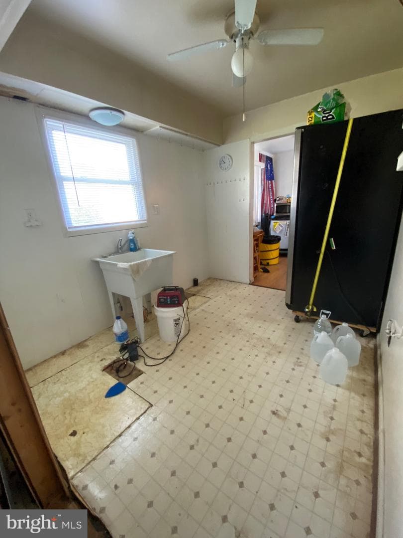 2074 N Tidwells Road photo 9