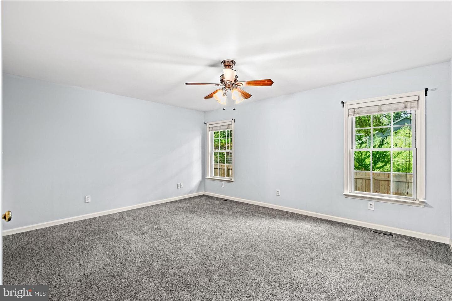 124 Cedar Avenue photo 15