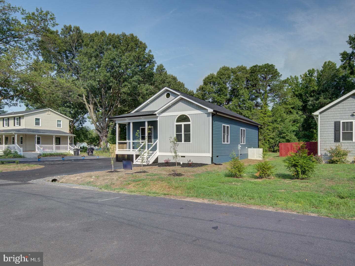 135 Locust Avenue photo 34
