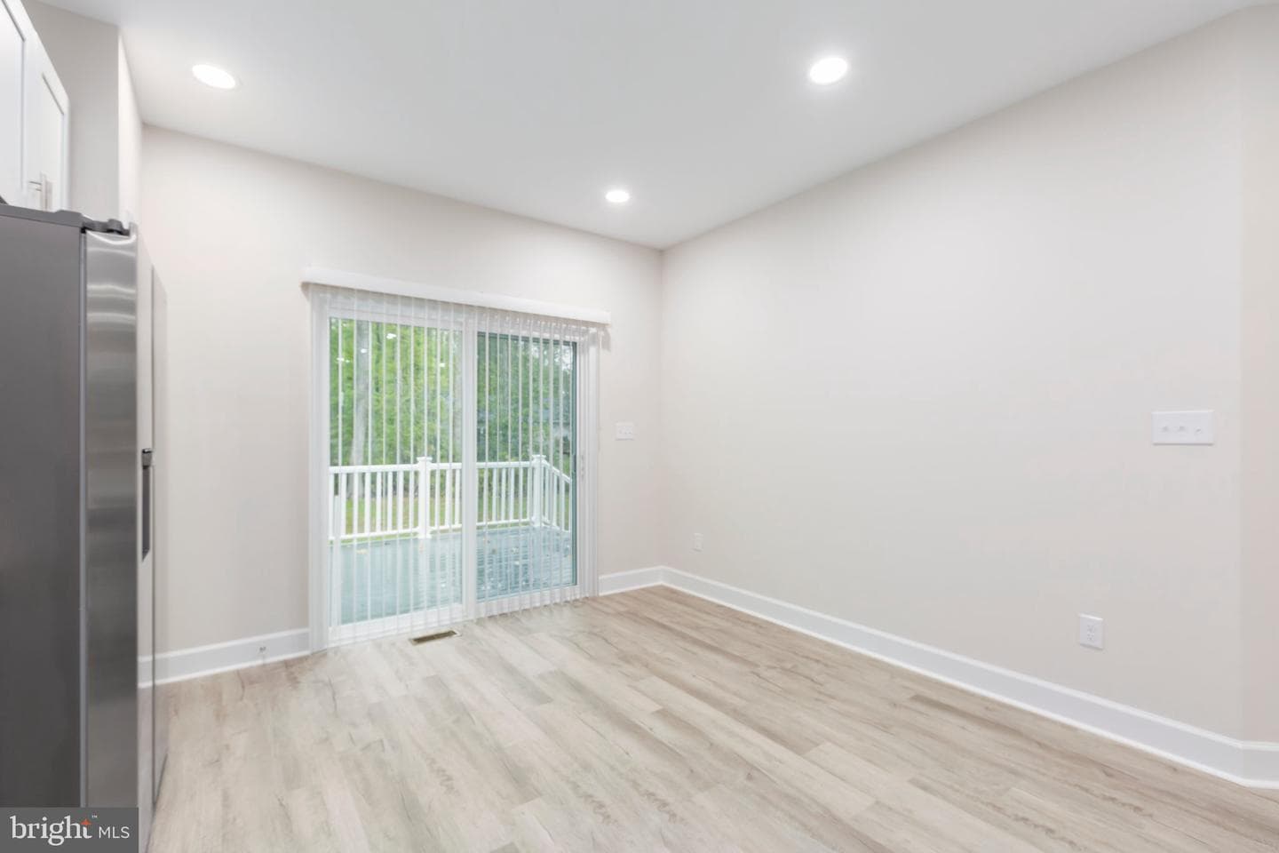 450 Lakeview Drive photo 19