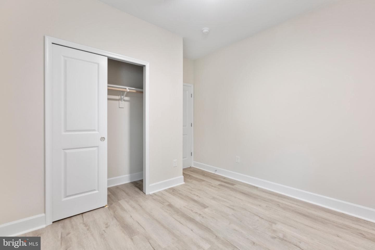 450 Lakeview Drive photo 30