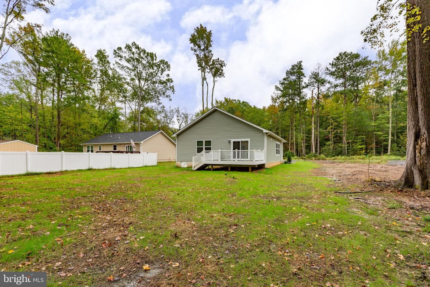 450 Lakeview Drive photo 36