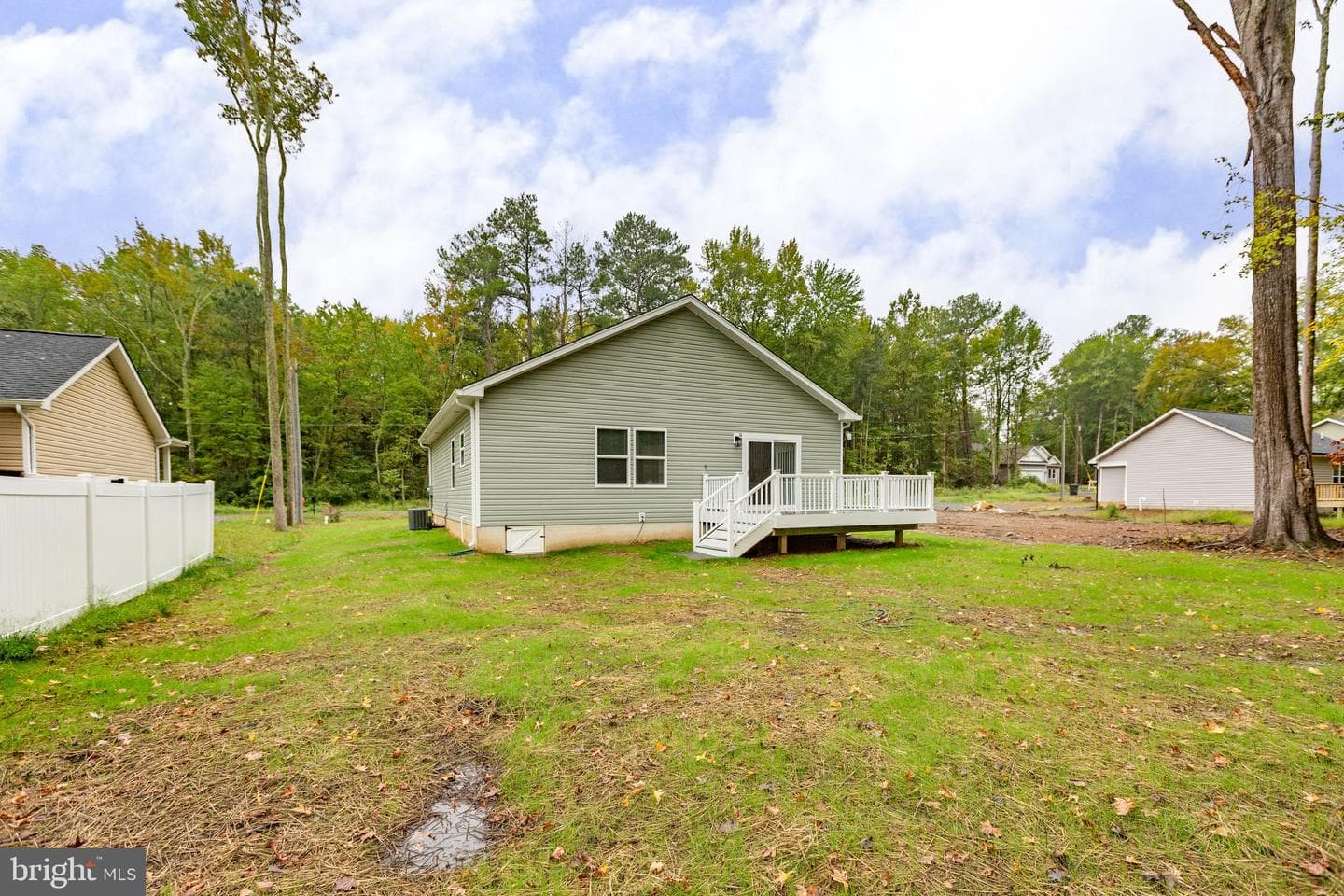 450 Lakeview Drive photo 40