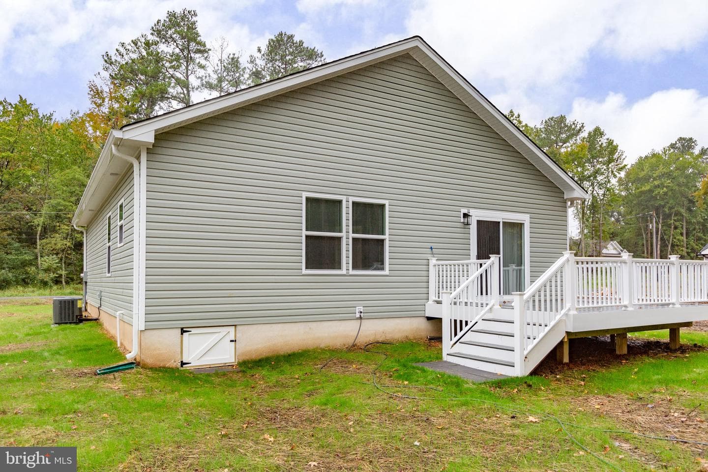 450 Lakeview Drive photo 41