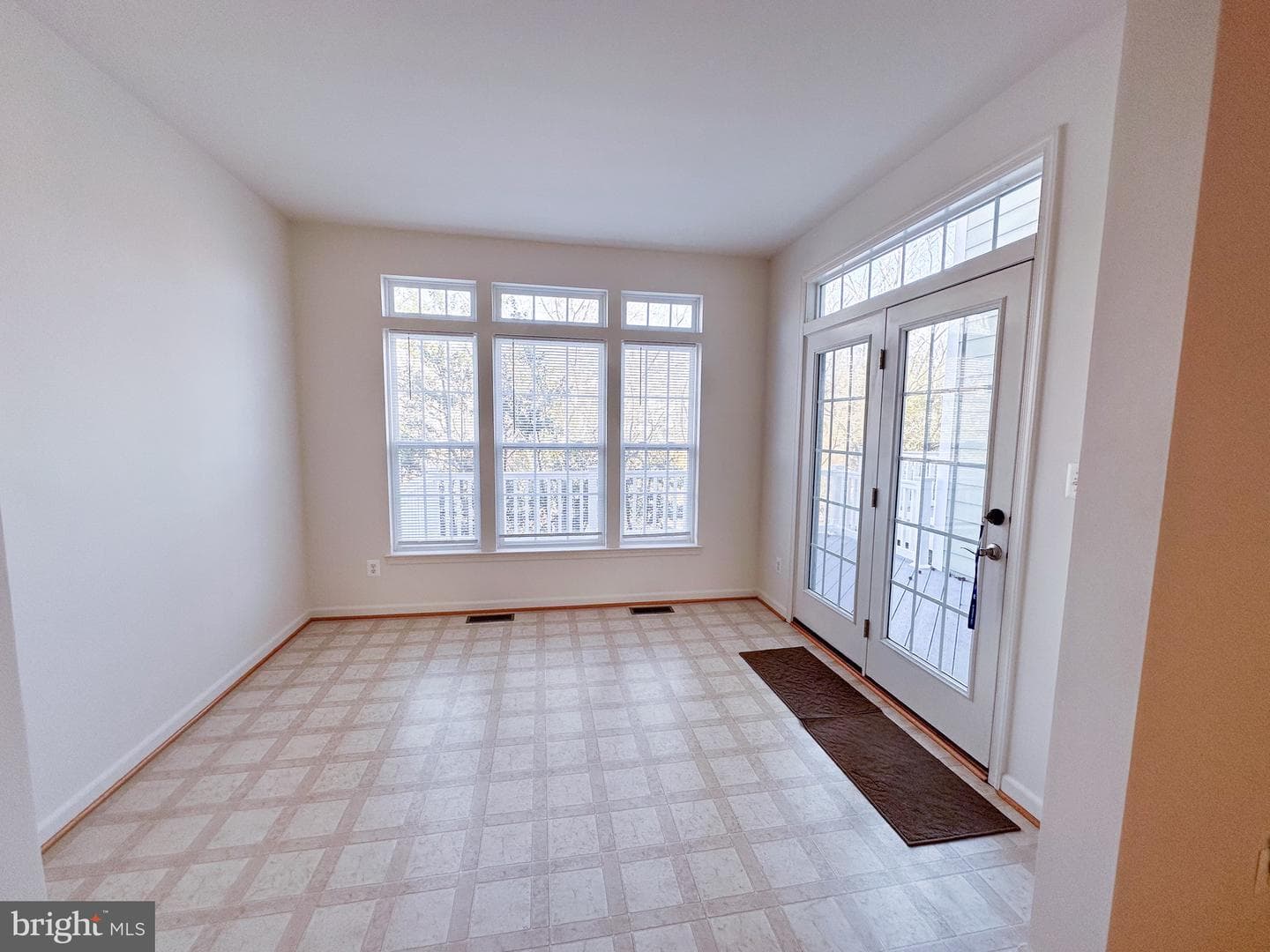 407 Monroe Point photo 11