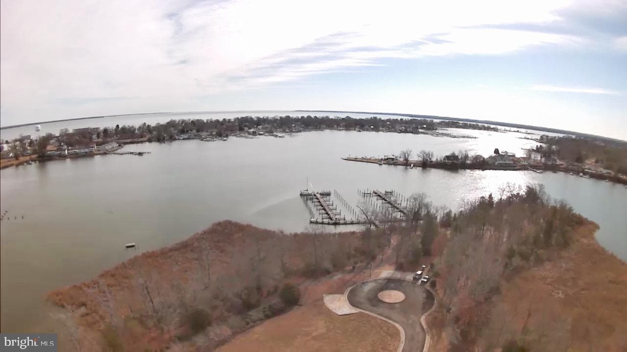 407 Monroe Point photo 33