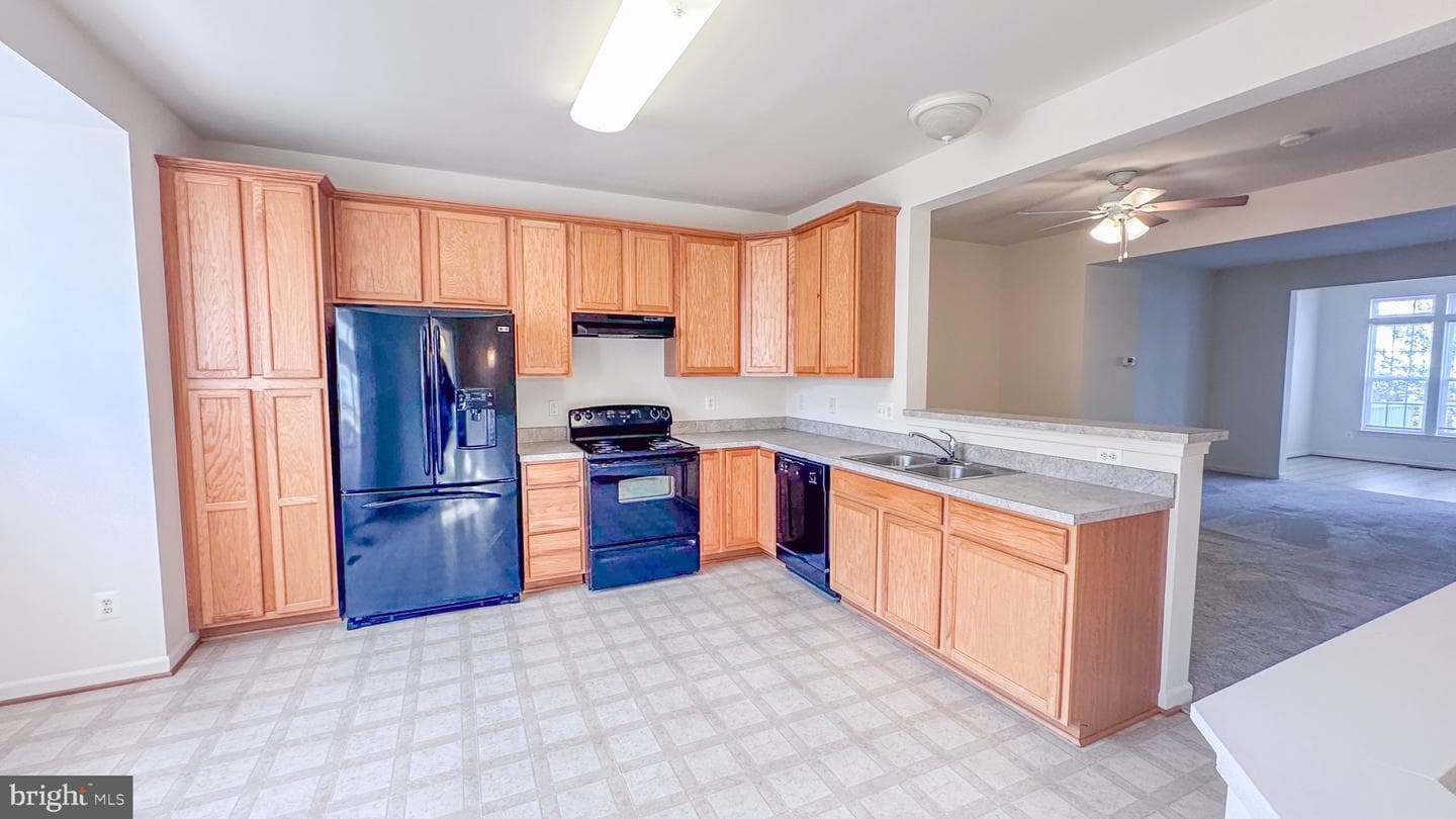 407 Monroe Point photo 7