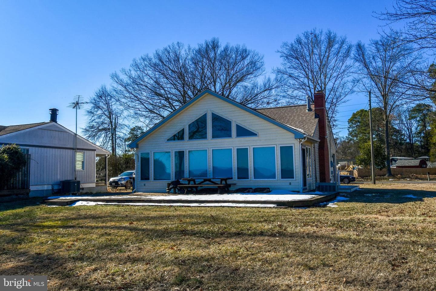 254 Shore Drive photo 2