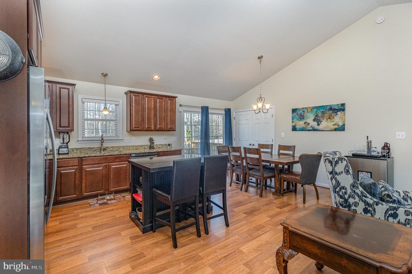 109 Lakeview Drive photo 5