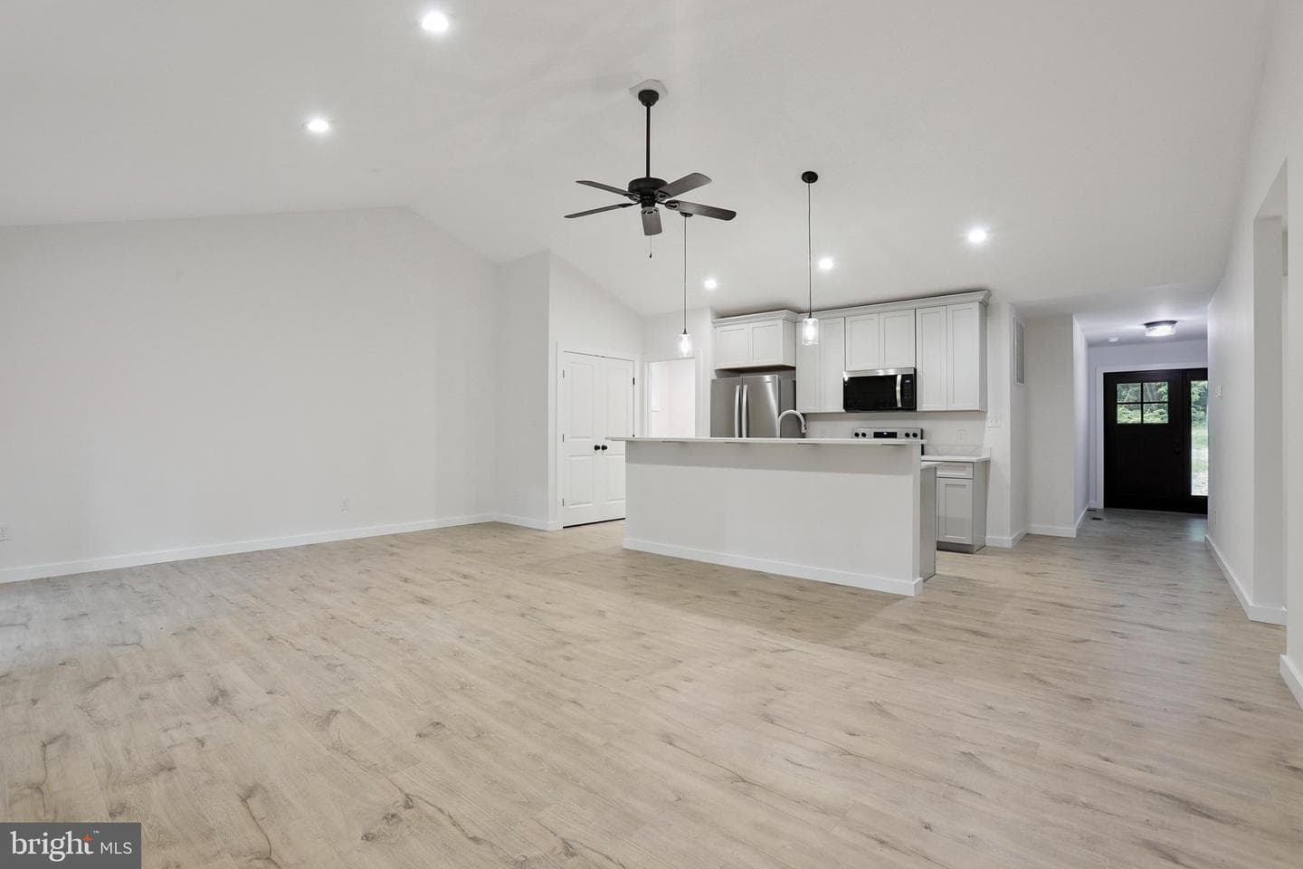 53 Artisan Drive photo 16