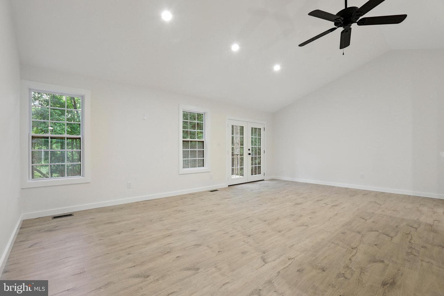 53 Artisan Drive photo 19