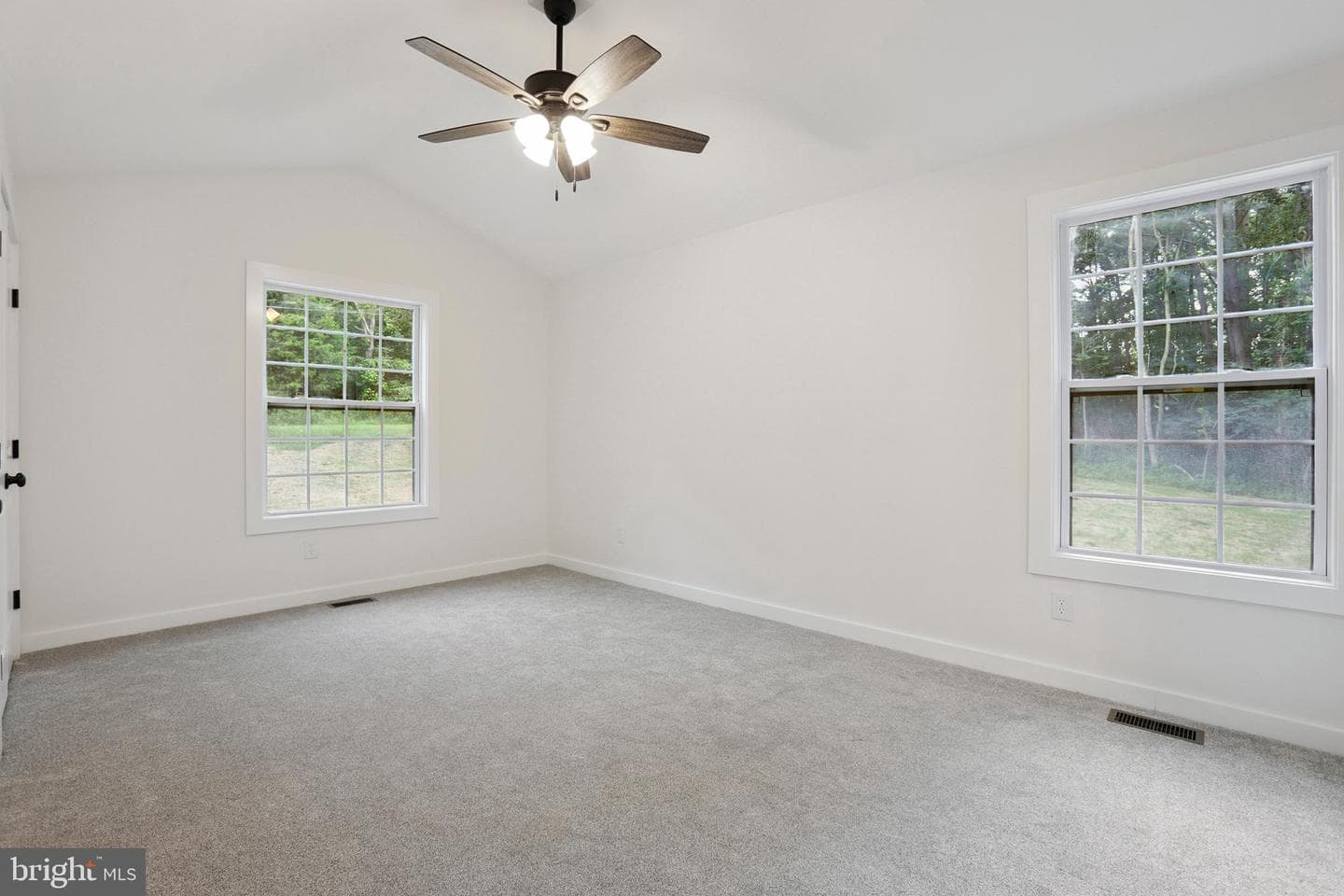 53 Artisan Drive photo 20