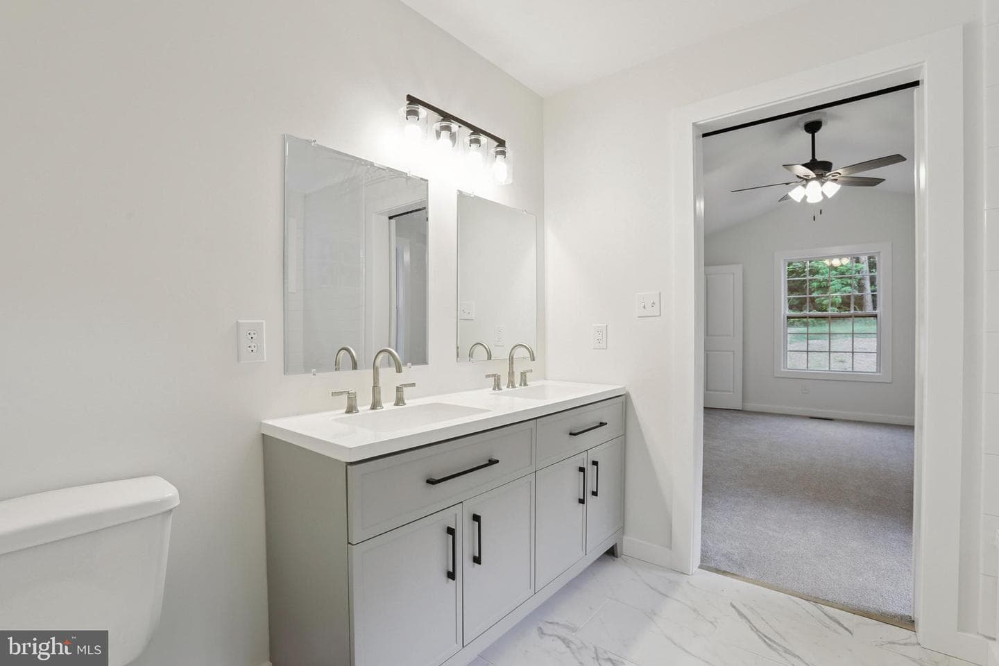 53 Artisan Drive photo 26